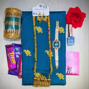 আকর্ষণীয় শাড়ী গিফট কম্বো সেট 🎁
